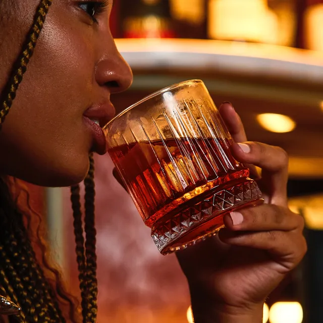 A negroni, stirred not hurried